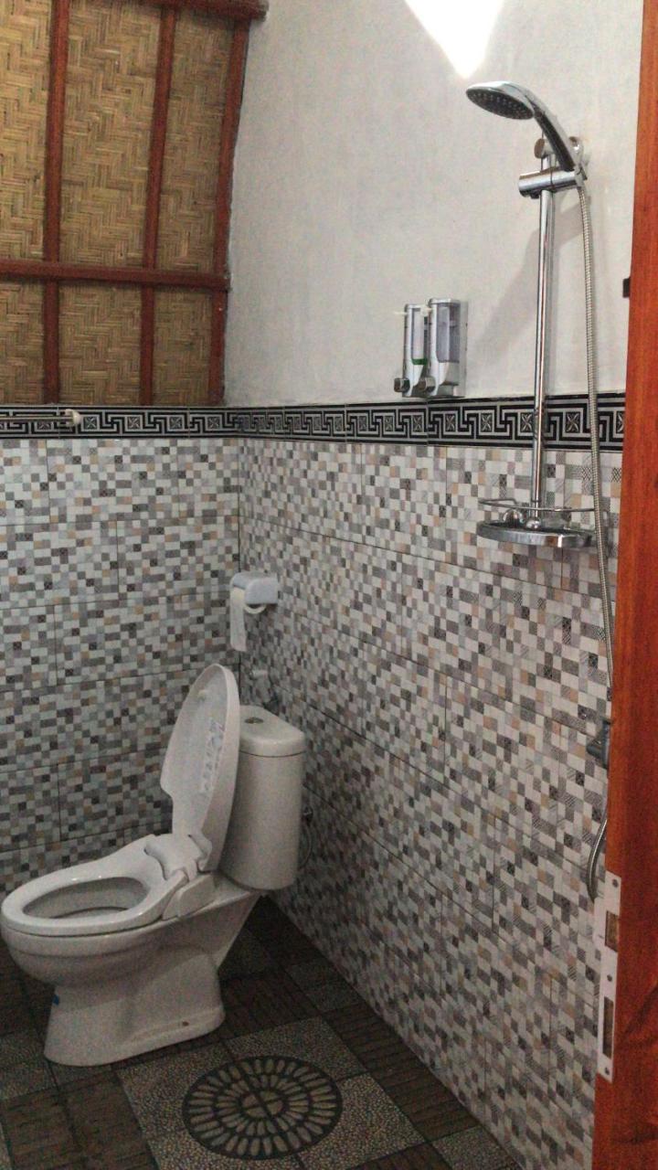 Q Rimbuk Bungalow 호텔 Toyapakeh 외부 사진